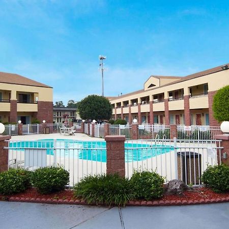 Magnuson Hotel Virginia Beach Bagian luar foto