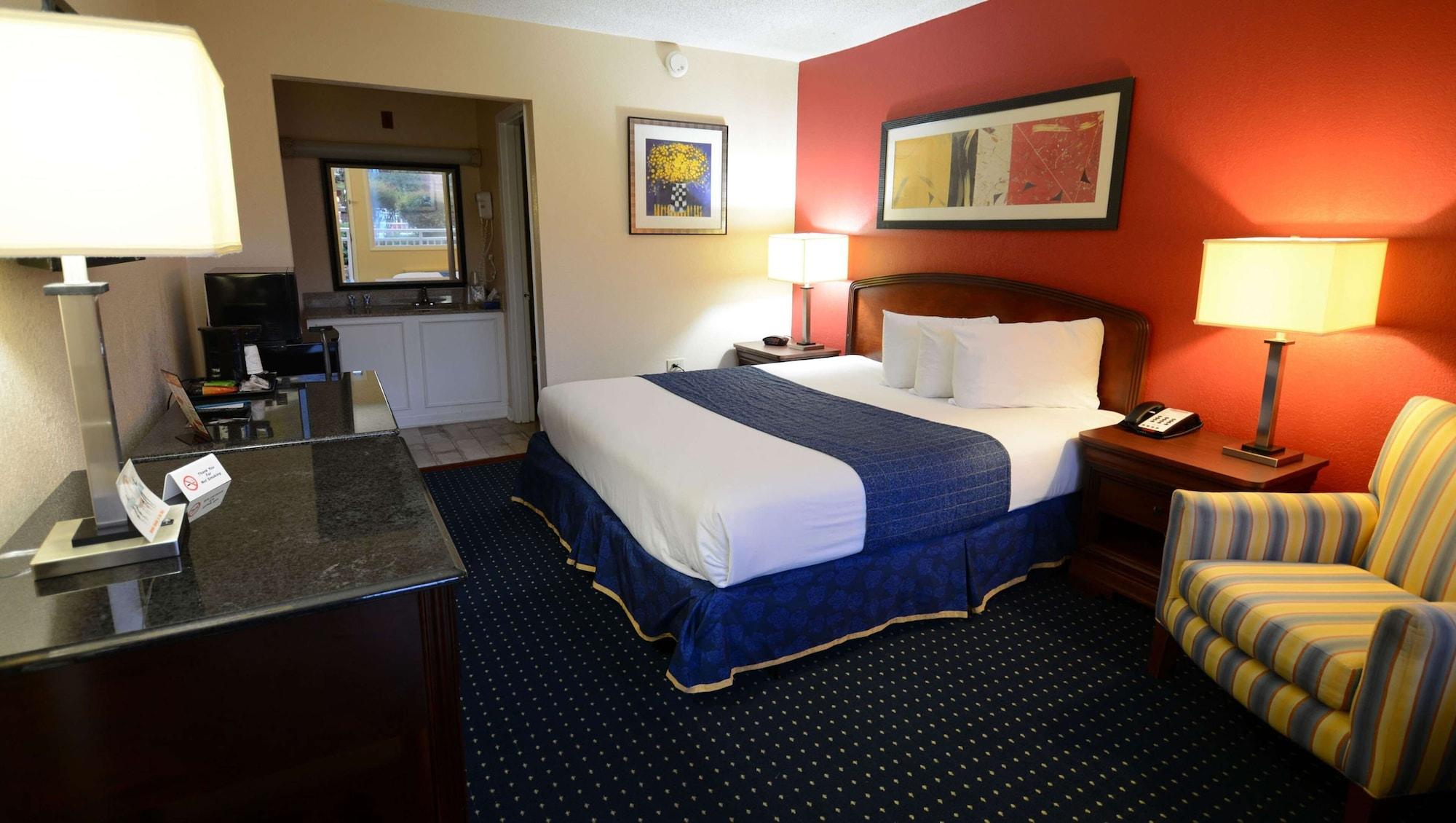 Magnuson Hotel Virginia Beach Bagian luar foto