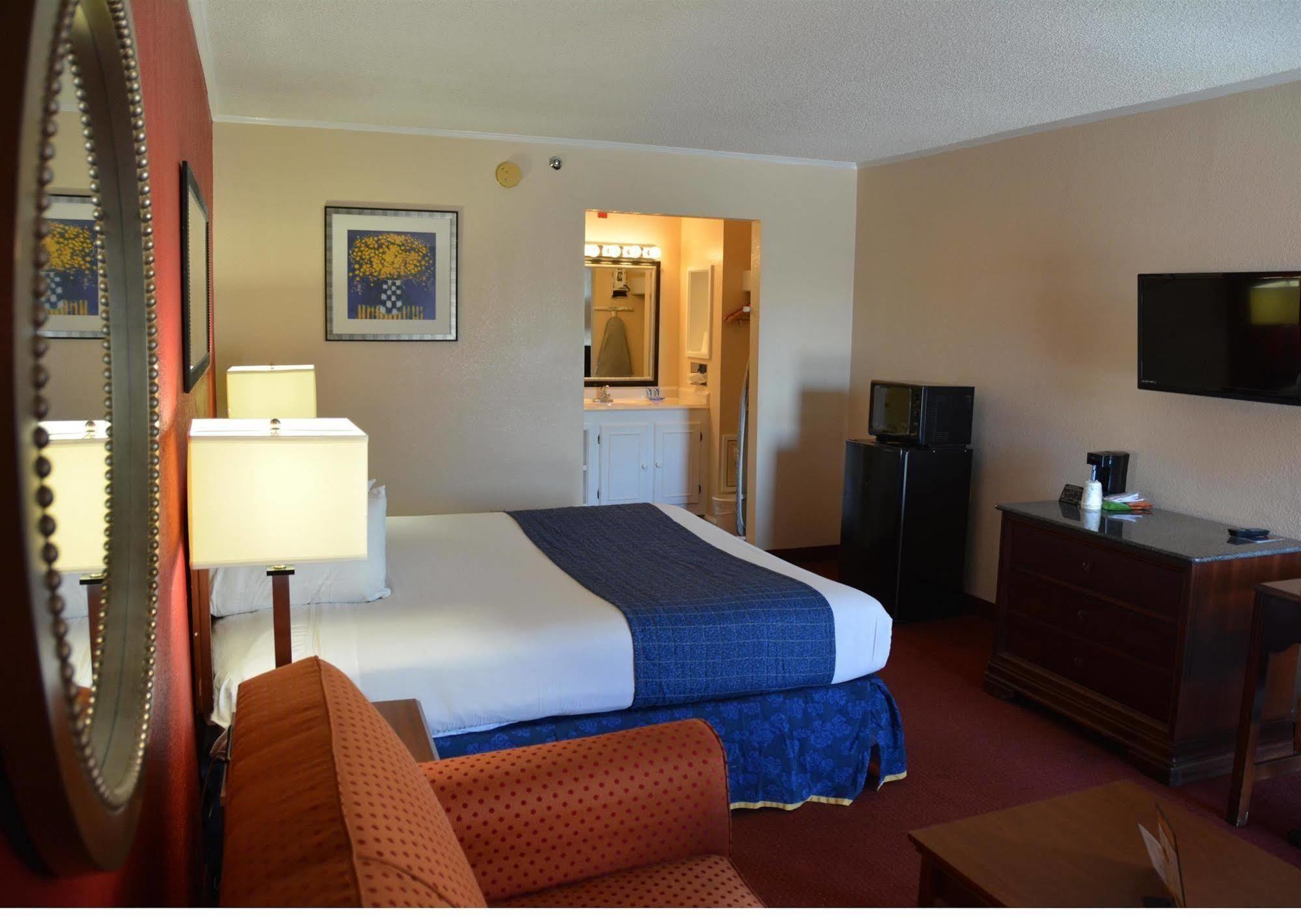 Magnuson Hotel Virginia Beach Bagian luar foto